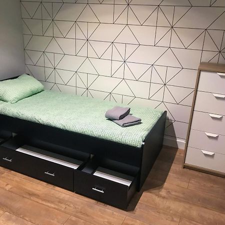 Crystal Guesthouse Warszawa Eksteriør billede