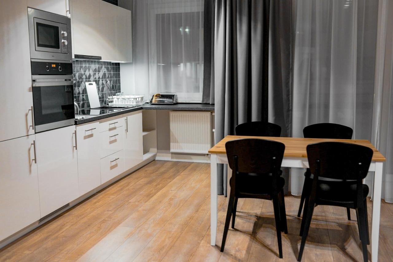 Crystal Guesthouse Warszawa Eksteriør billede