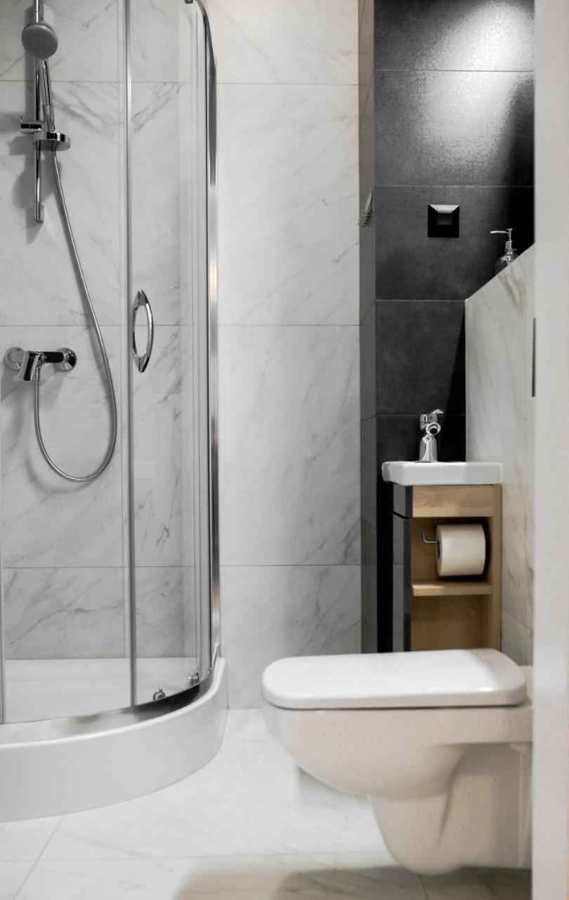 Crystal Guesthouse Warszawa Eksteriør billede
