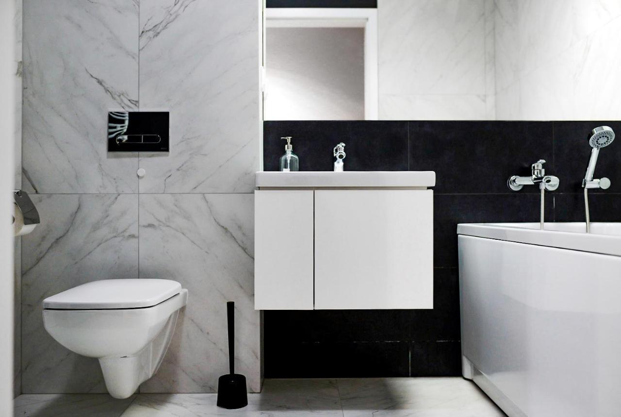 Crystal Guesthouse Warszawa Eksteriør billede
