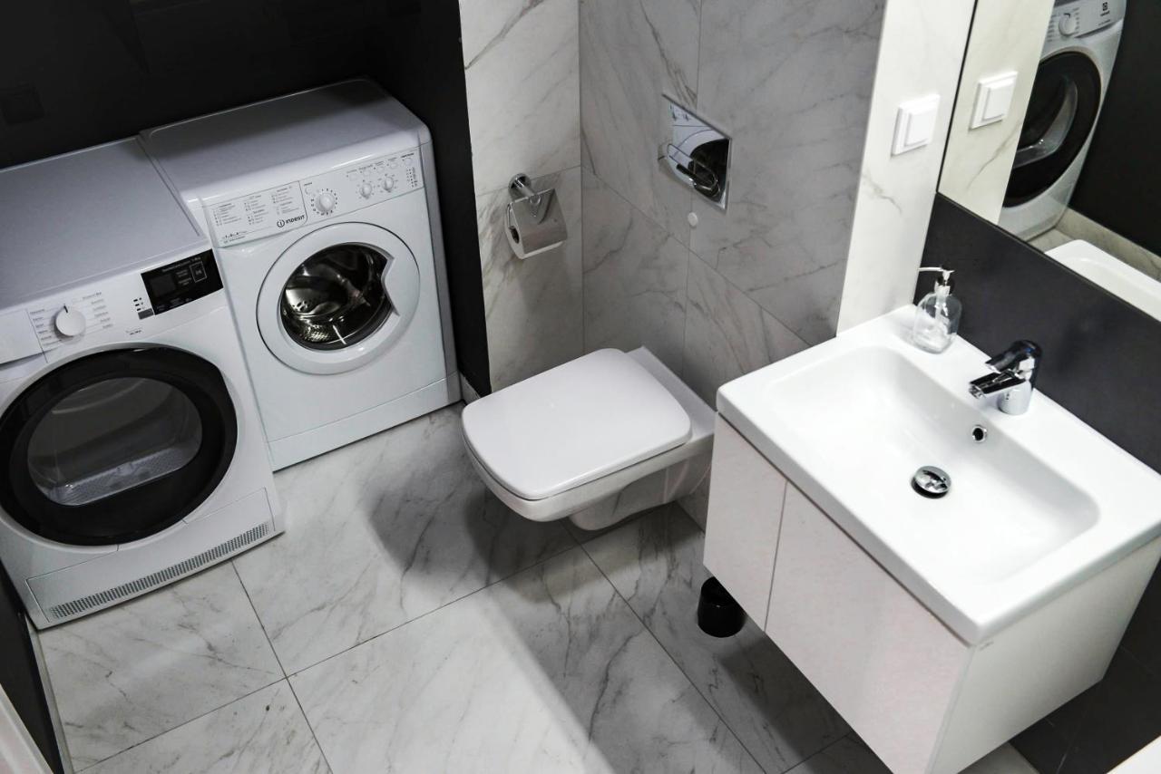 Crystal Guesthouse Warszawa Eksteriør billede