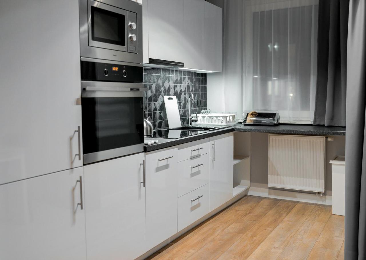 Crystal Guesthouse Warszawa Eksteriør billede
